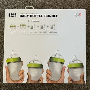 Comotomo baby bottle bundle